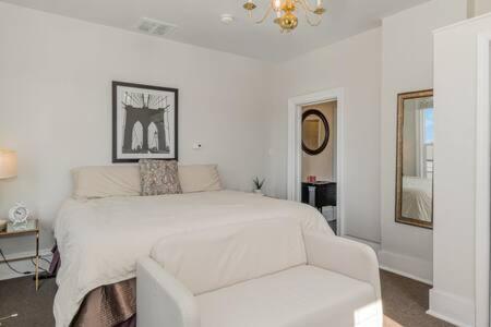 Studio W King Bed Walking Distance To Beach & Shops Michigan City Luaran gambar